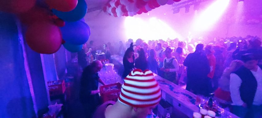 Weiberfastnacht Much 2026